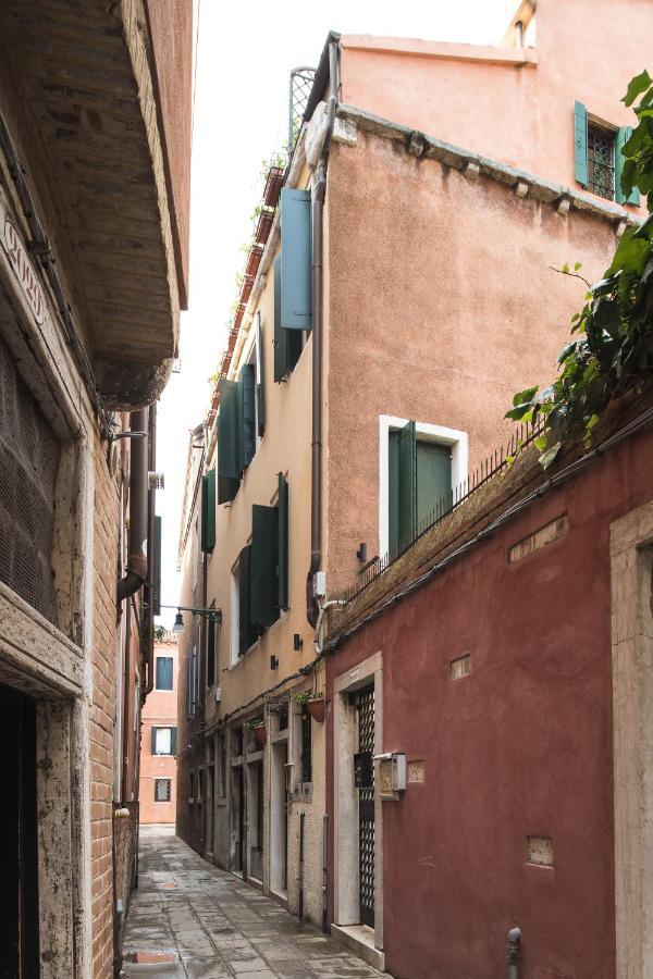 Venice Inn Guest house *